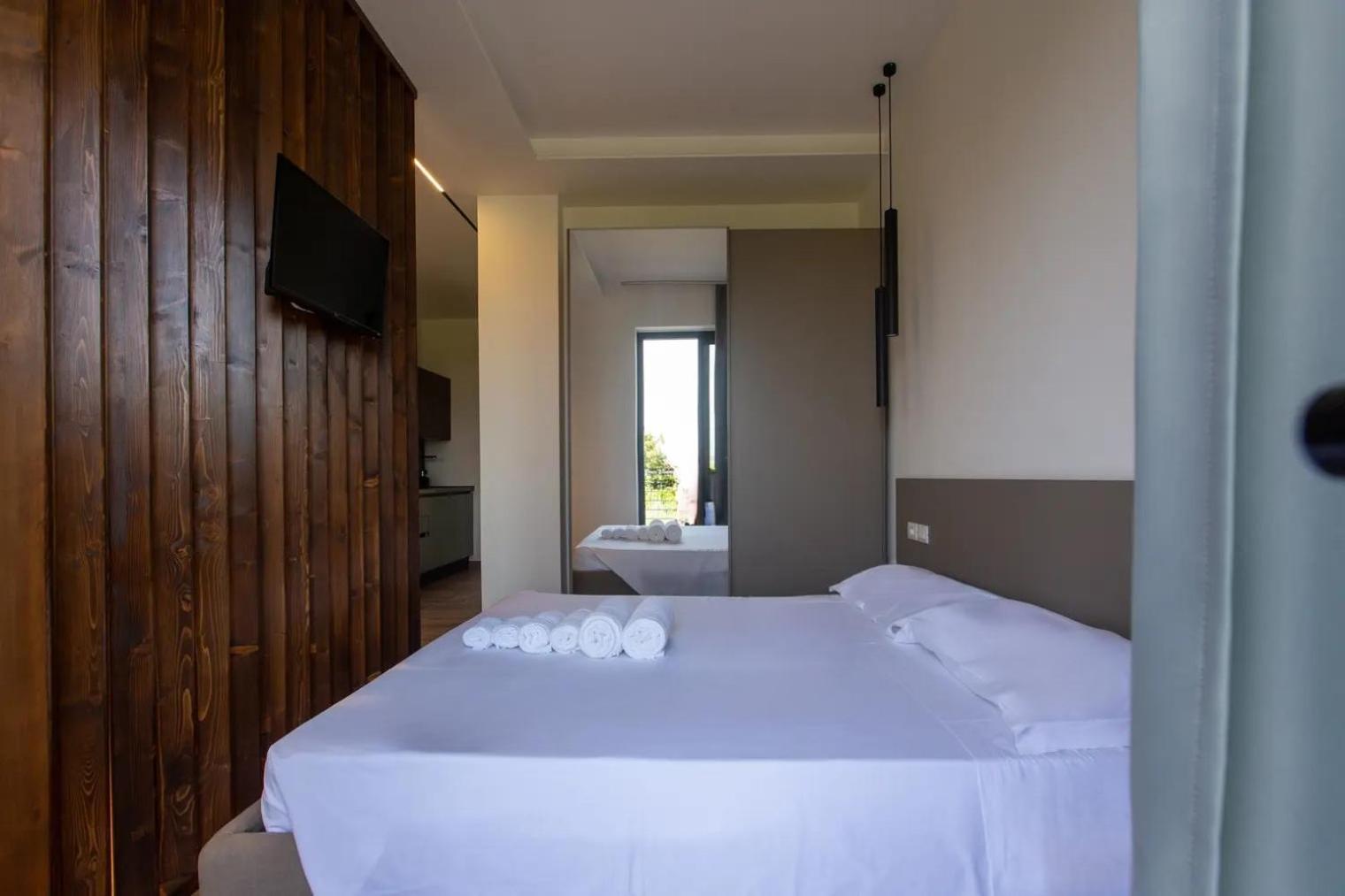 Aparthotel La Brisa Capo dʼOrlando Exterior foto